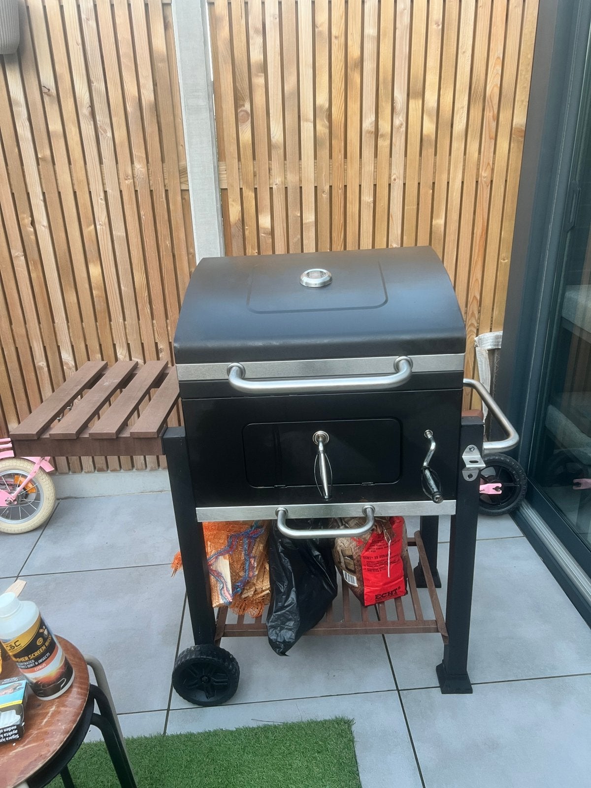 Houtskool BBQ-smoker - Perfect voor roken en grillen, Ophalen of Verzenden, Gebruikt