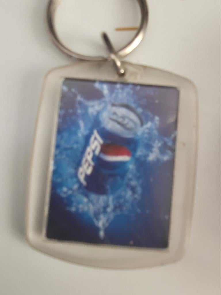 Sleutelhanger Pepsi, Ophalen of Verzenden, Gebruikt, Merk