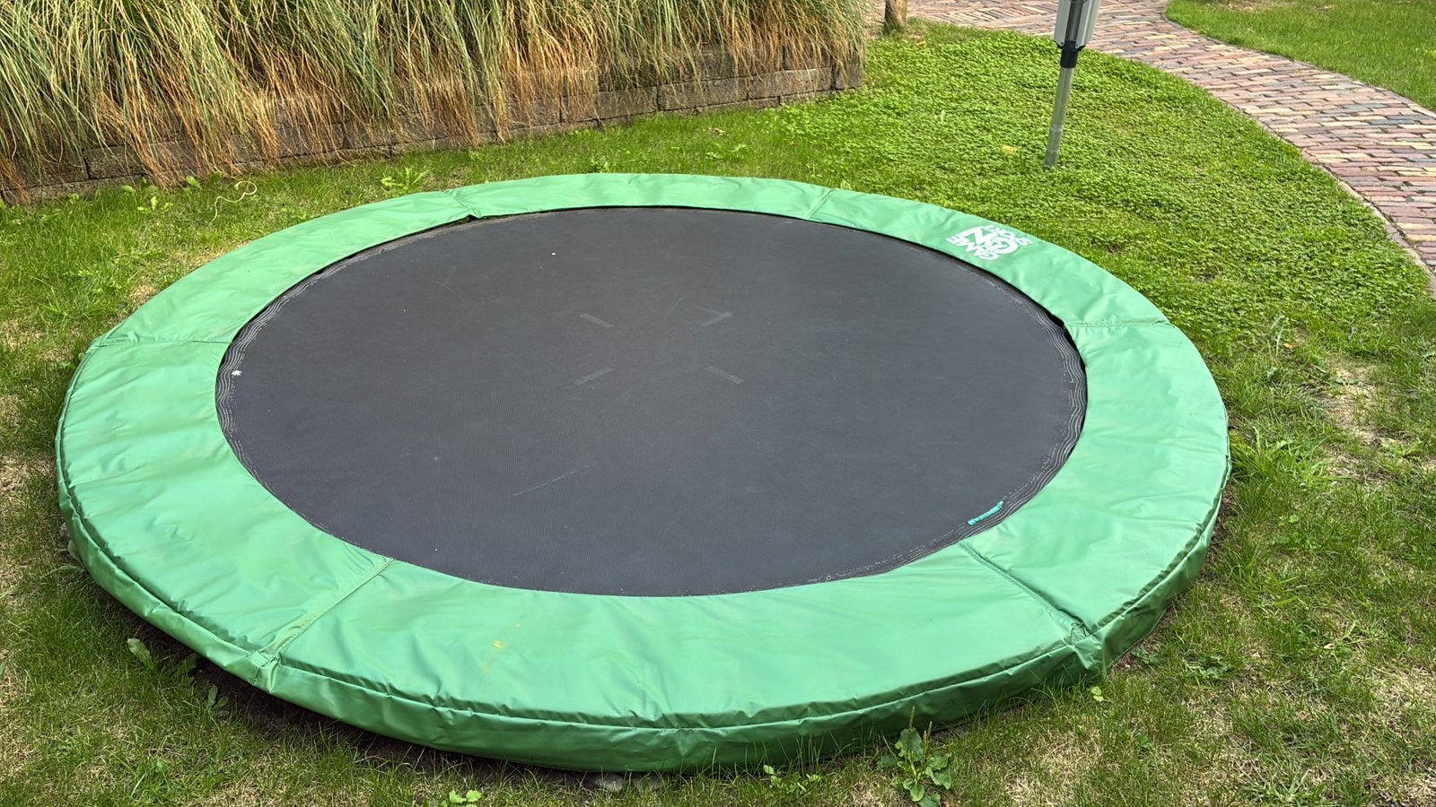 Trampoline 240 cm. te koop, Kinderen en Baby's, Speelgoed | Buiten | Trampolines, Ophalen, Gebruikt