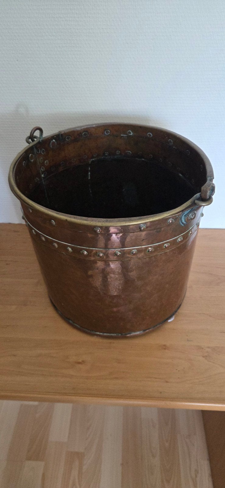 Antieke koperen emmer met bronzen accenten, Antiek en Kunst, Ophalen