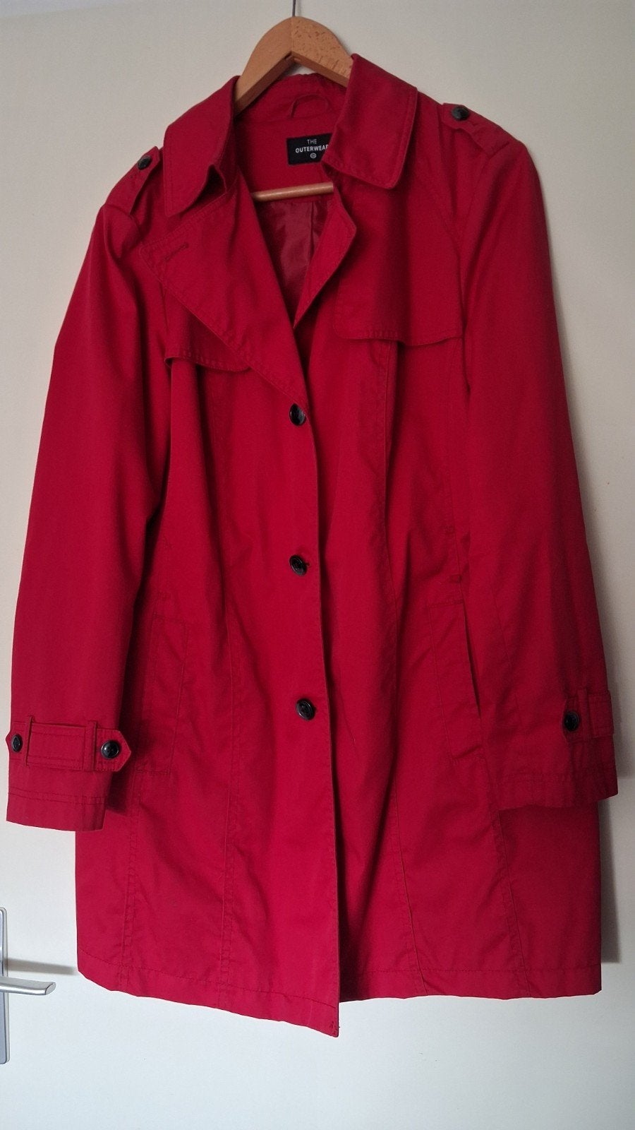 ZGAN! Mooie D-Rode TRENCH-COAT, Kleding | Dames, Ophalen of Verzenden, Zo goed als nieuw, Maat 42/44 (L), Rood