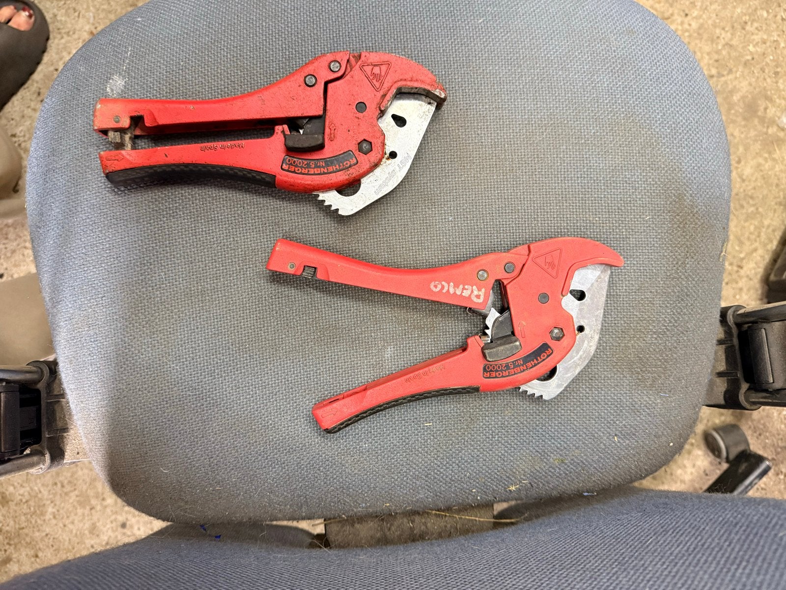 2x Rothenberger ROCUT TC 63 Professional kunststofpijpschaar, Doe-het-zelf en Verbouw, Ophalen of Verzenden, Gebruikt, Snijgereedschap