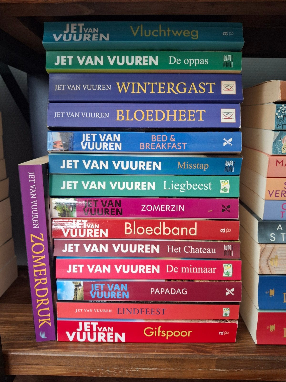 Jet van Vuuren, Ophalen of Verzenden, Zo goed als nieuw