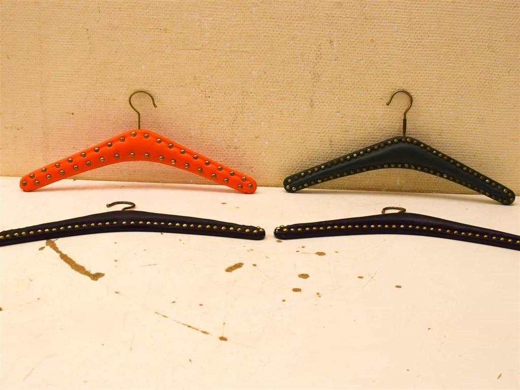 Vintage 4 stuks kledinghangers 53497, Ophalen of Verzenden, Gebruikt, Volwassenen