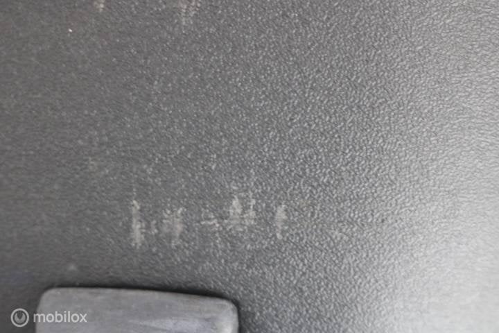 Foto 4 van Achterklepbekleding VW Up! FL 1S0867601E