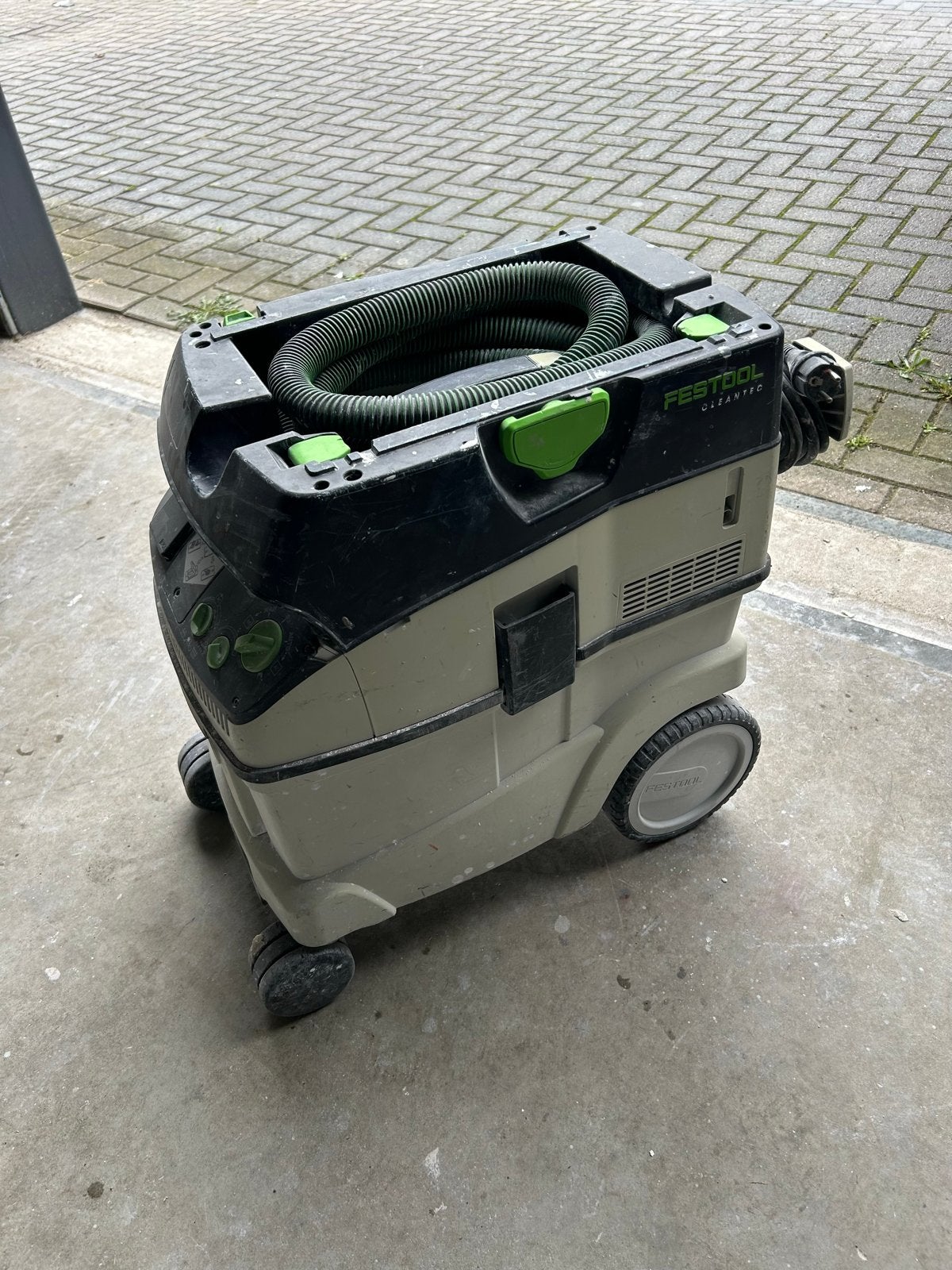 Festool Cleantec Stofzuiger - Krachtig en Betrouwbaar, Ophalen, Gebruikt, Industriële stofzuiger, Reservoir