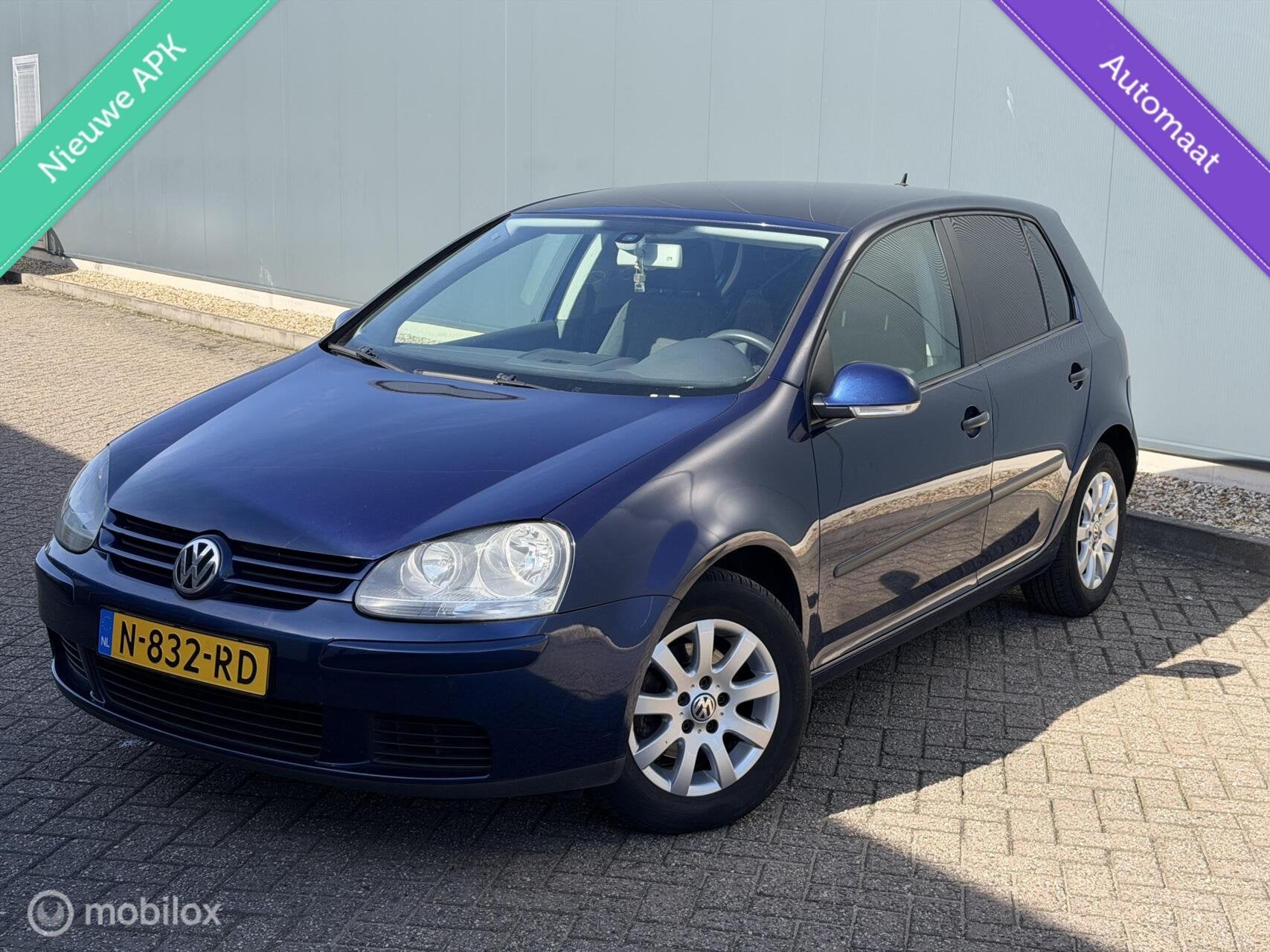 Volkswagen Golf 1.6 FSI Trendline DSG/NWEAPK/CLIMA/CRUISE, 15 km/l, Gebruikt, 4 cilinders, Blauw