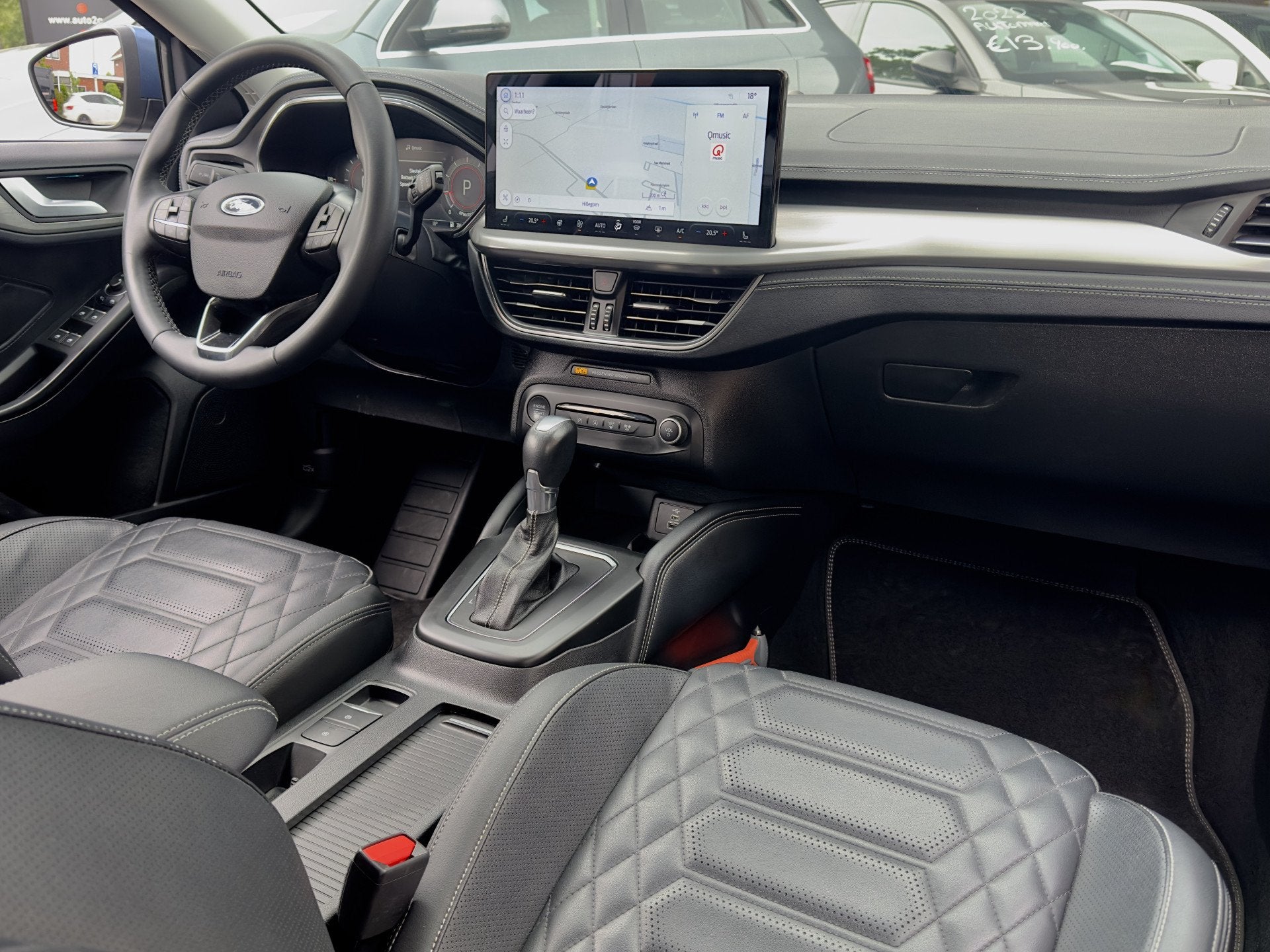 Ford Focus Wagon Vignale 1.0 AUT7 ECOBOOST HYBRID TITANIUM L, Auto's, Ford, Gebruikt, Blauw, 155 pk, 19 km/l