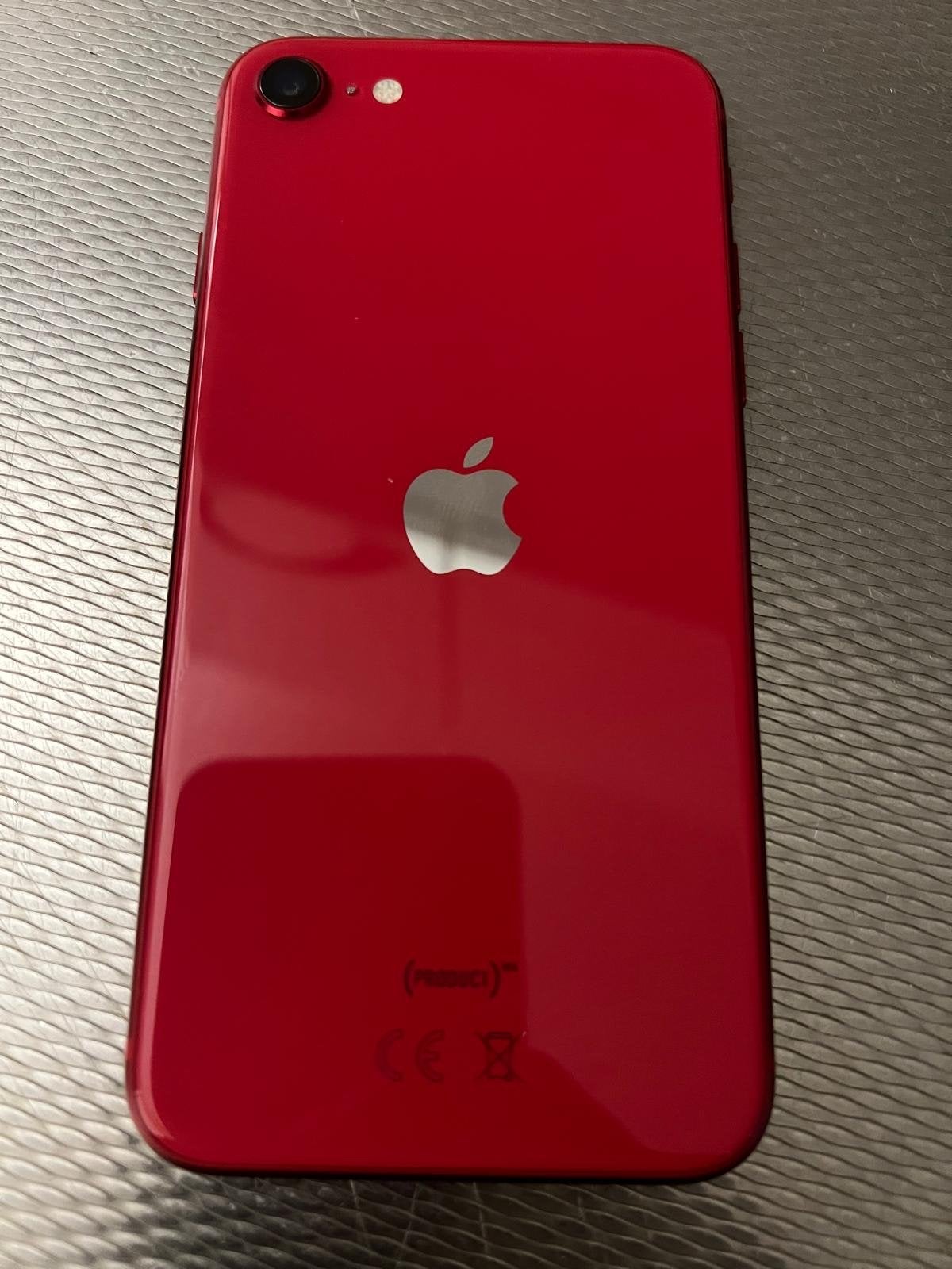 iPhone SE 64GB Rood - Perfecte staat!, Telecommunicatie, Mobiele telefoons | Apple iPhone, Gebruikt, IPhone SE (2016), Ophalen of Verzenden