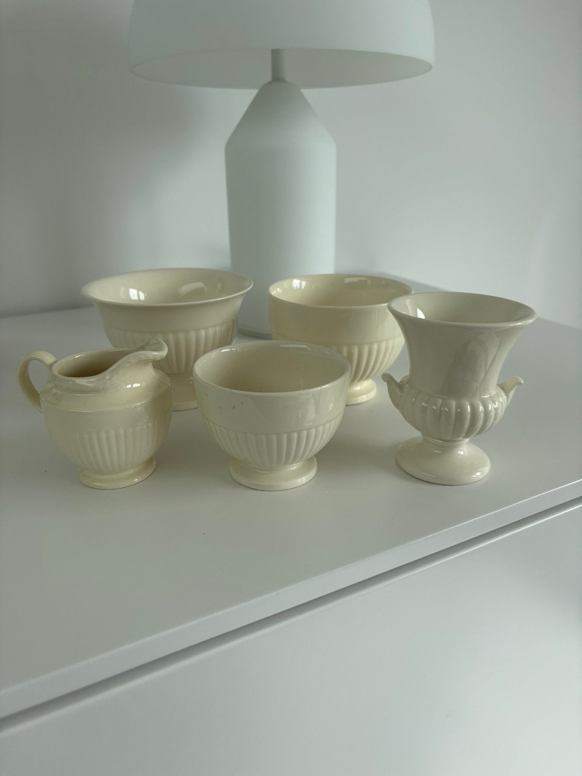 Wedgwood Edme (klein) roomstel, lepelvaasje en bonbonschaal, Ophalen of Verzenden