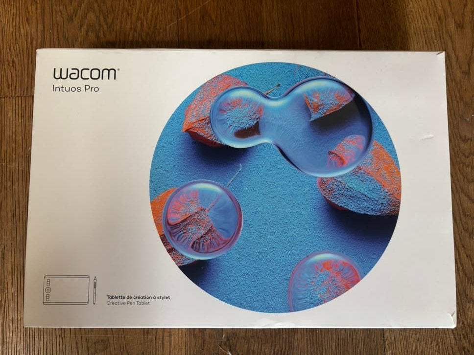 Wacom Intuos Pro Creative Tablet (Small), Computers en Software, Tekentablets, Multi-touch, Ophalen of Verzenden, Zo goed als nieuw