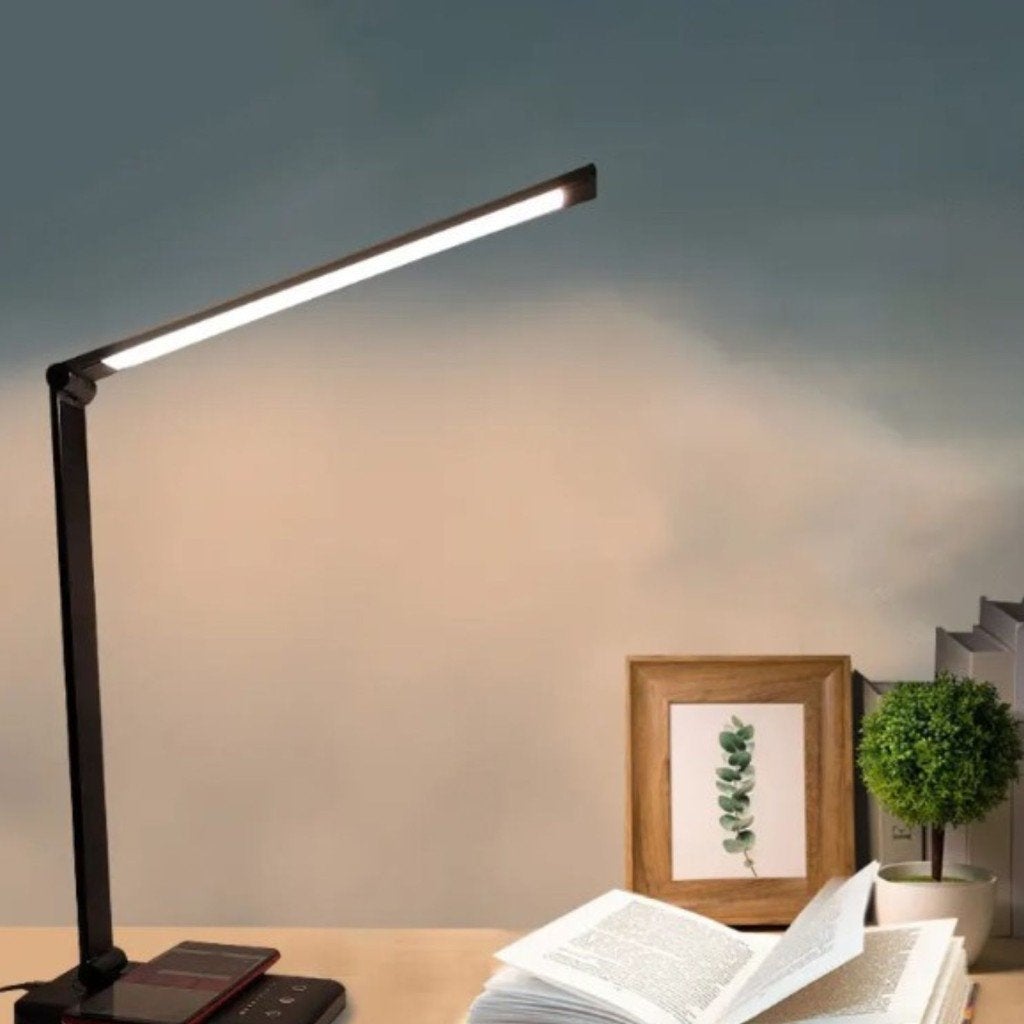 LED bureaulamp met draadloos oplader, Ophalen of Verzenden, Nieuw