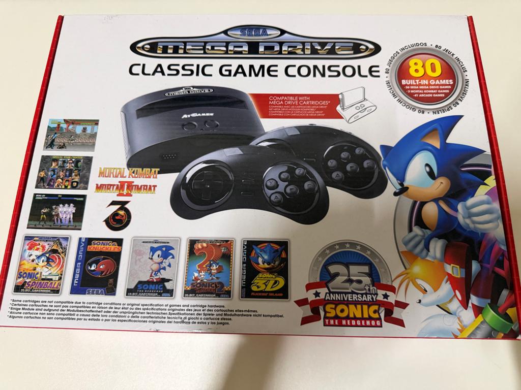 Sega Mega Drive Classic Game Console - 80 ingebouwde games, Spelcomputers en Games, Spelcomputers | Sega, Nieuw, Mega Drive, Met 2 controllers