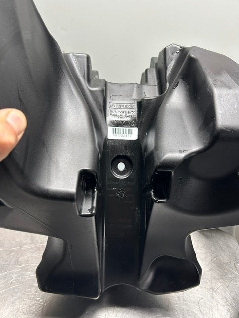 Acerbis 12 Ltr Tank Husqvarna FC 2016 - 2018 FE 2017 - 2019, Italie, Gebruikt, Info@acerbis.com, Acerbis