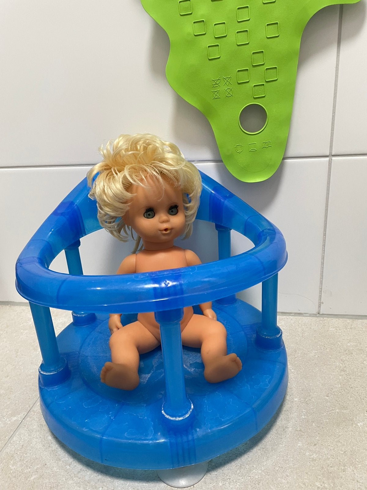 Badzit, douche zit, voor baby, peuter of dreumes, Kinderen en Baby's, Overige merken, Ophalen of Verzenden, Zo goed als nieuw
