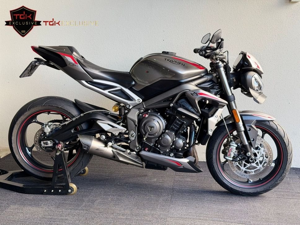 TRIUMPH STREET TRIPLE 765 RS ZARD TOPSTAAT (SPEED 675 TIGER), Motoren, Motorrijbewijs A, Bedrijf, 765 cc, Meer dan 35 kW