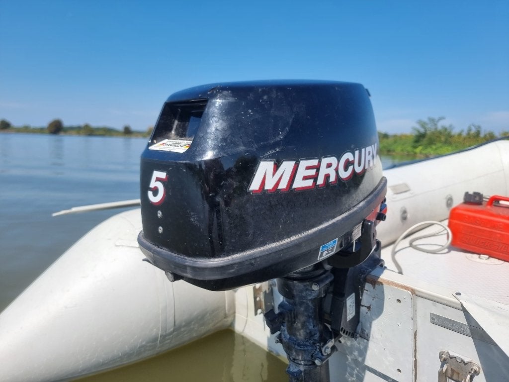 Boot met buitenboordmotor, Watersport en Boten, Rubberboten, Ophalen, Gebruikt, 1 m, 25 cm