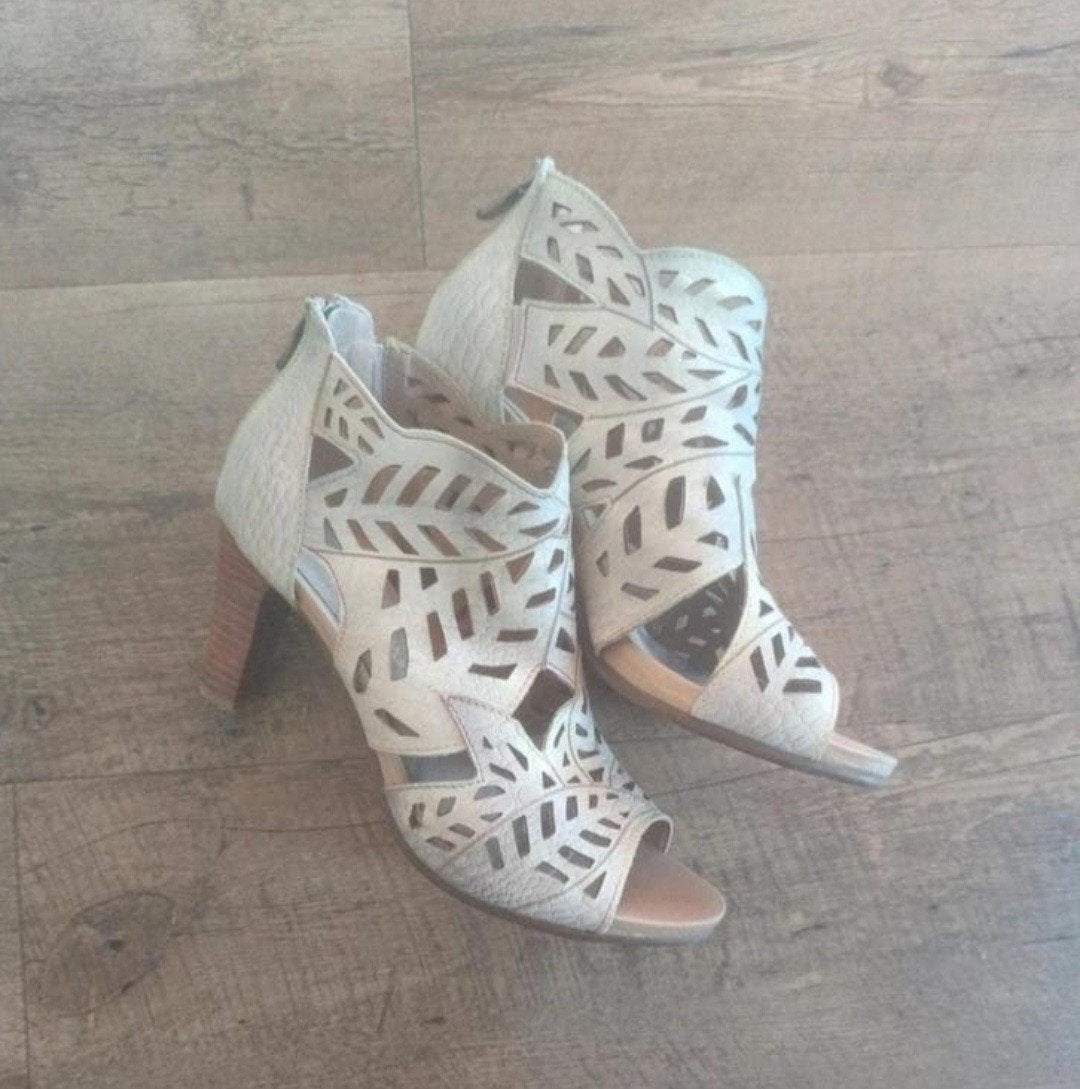 Laura Vita sandalen, Wit, Zo goed als nieuw, Laura Vita, Sandalen of Muiltjes