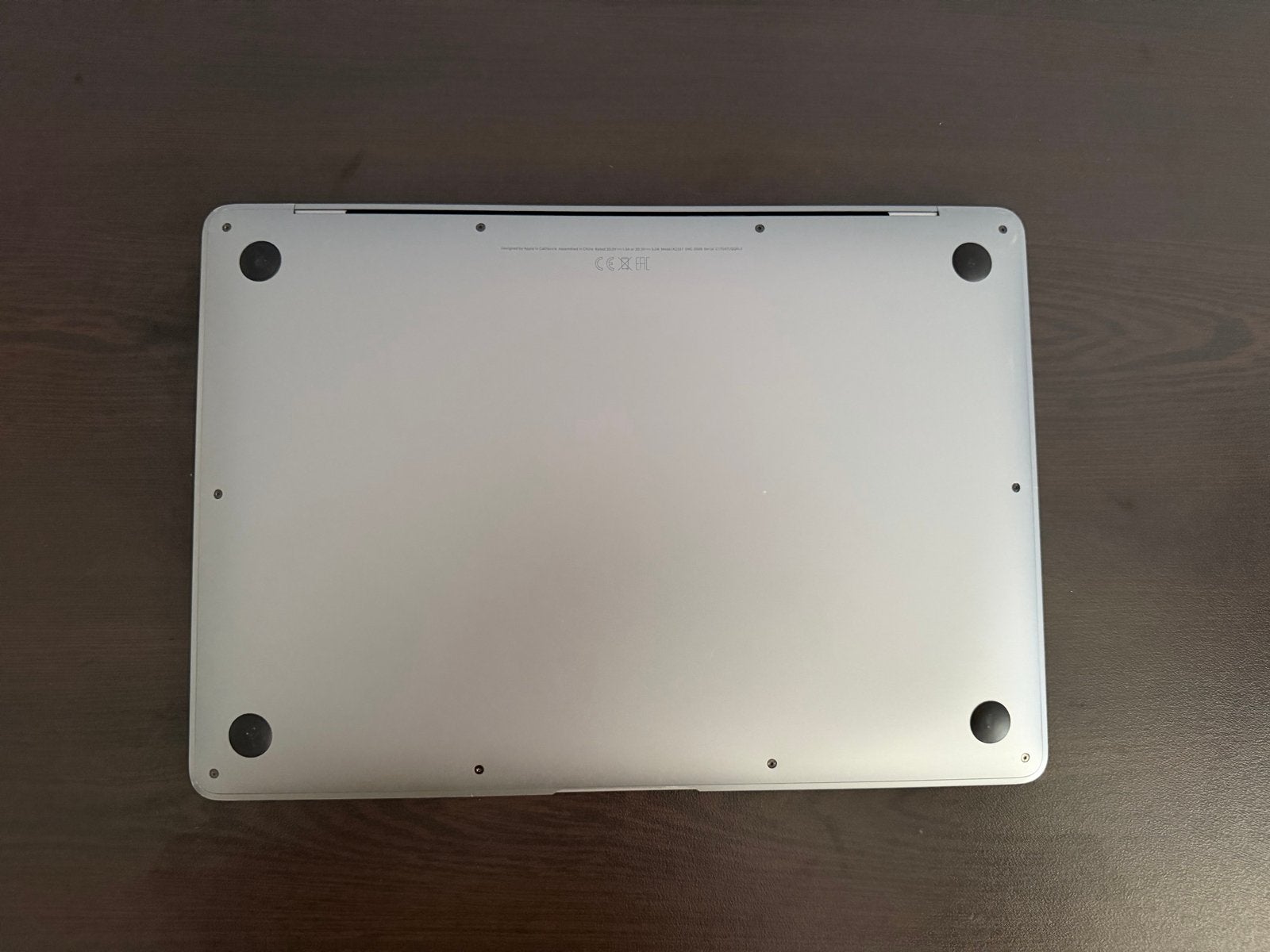 Foto 5 van MacBook Air M1 - 8GB RAM - 256GB SSD - Spacegrijs