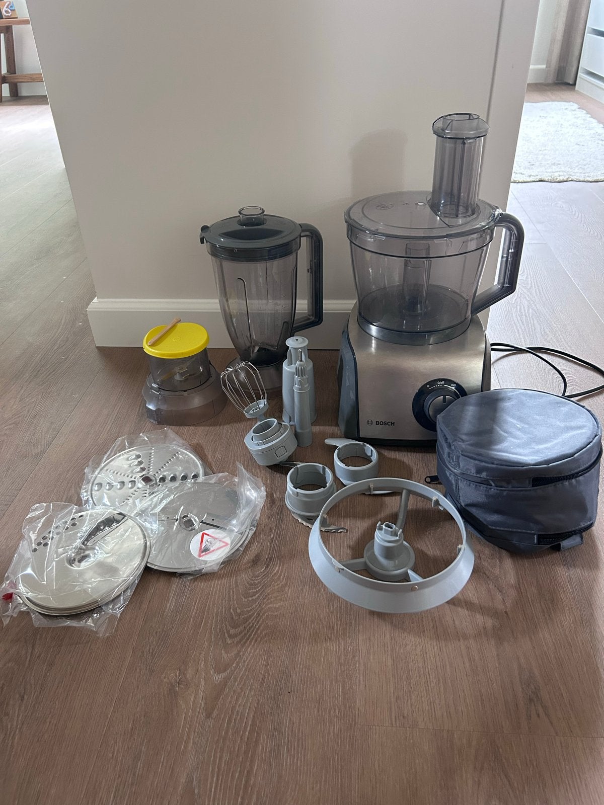 Bosch Foodprocessor Keukenmachine, 2 tot 3 liter, Ophalen of Verzenden, Gebruikt, 3 snelheden of meer