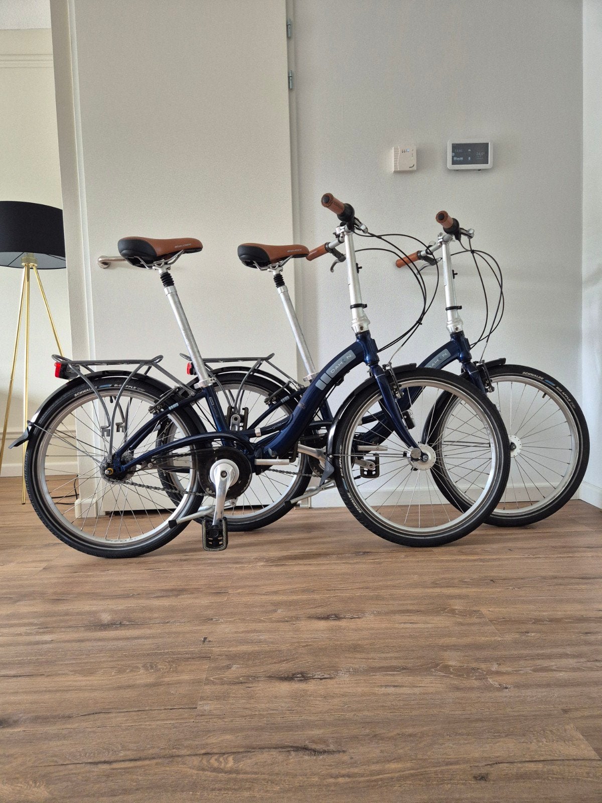 2x Zeer nette Dahon Glide vouwfietsen 8V (24inch)Draagtassen, Ophalen, 20 inch of meer, Velgrem, Versnellingen
