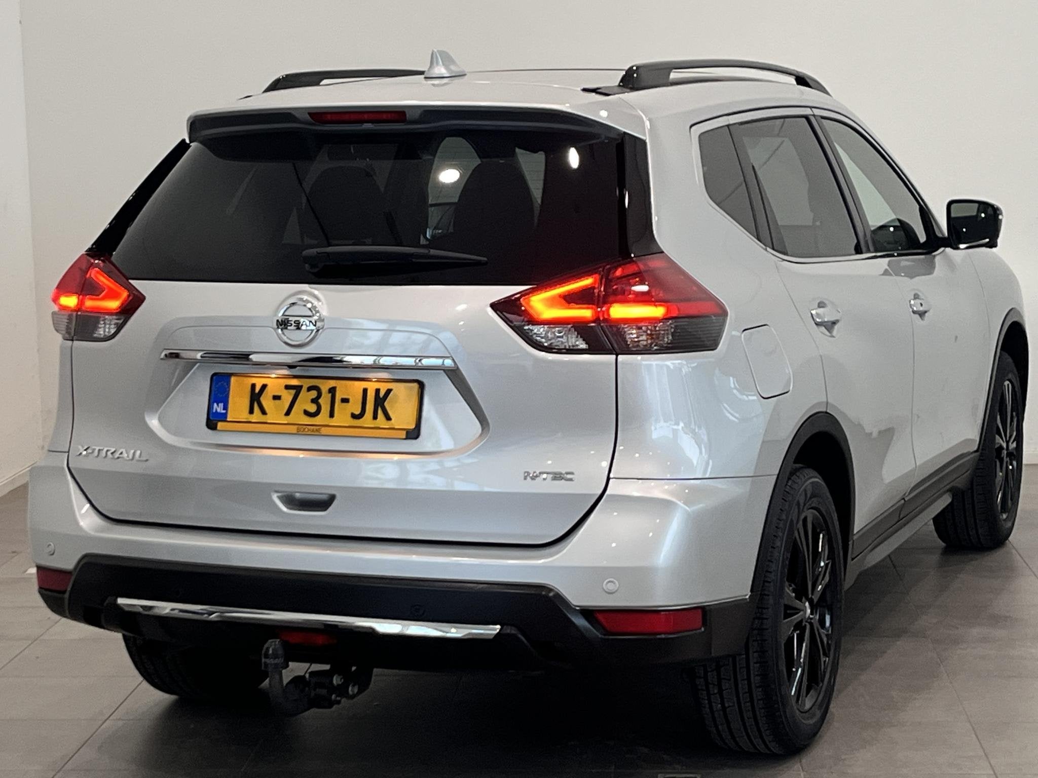 Nissan X-Trail 1.3 DIG-T N-Tec | Trekhaak | 360 Graden Camer, Auto's, Stof, Gebruikt, 4 cilinders, Met garantie (alle)