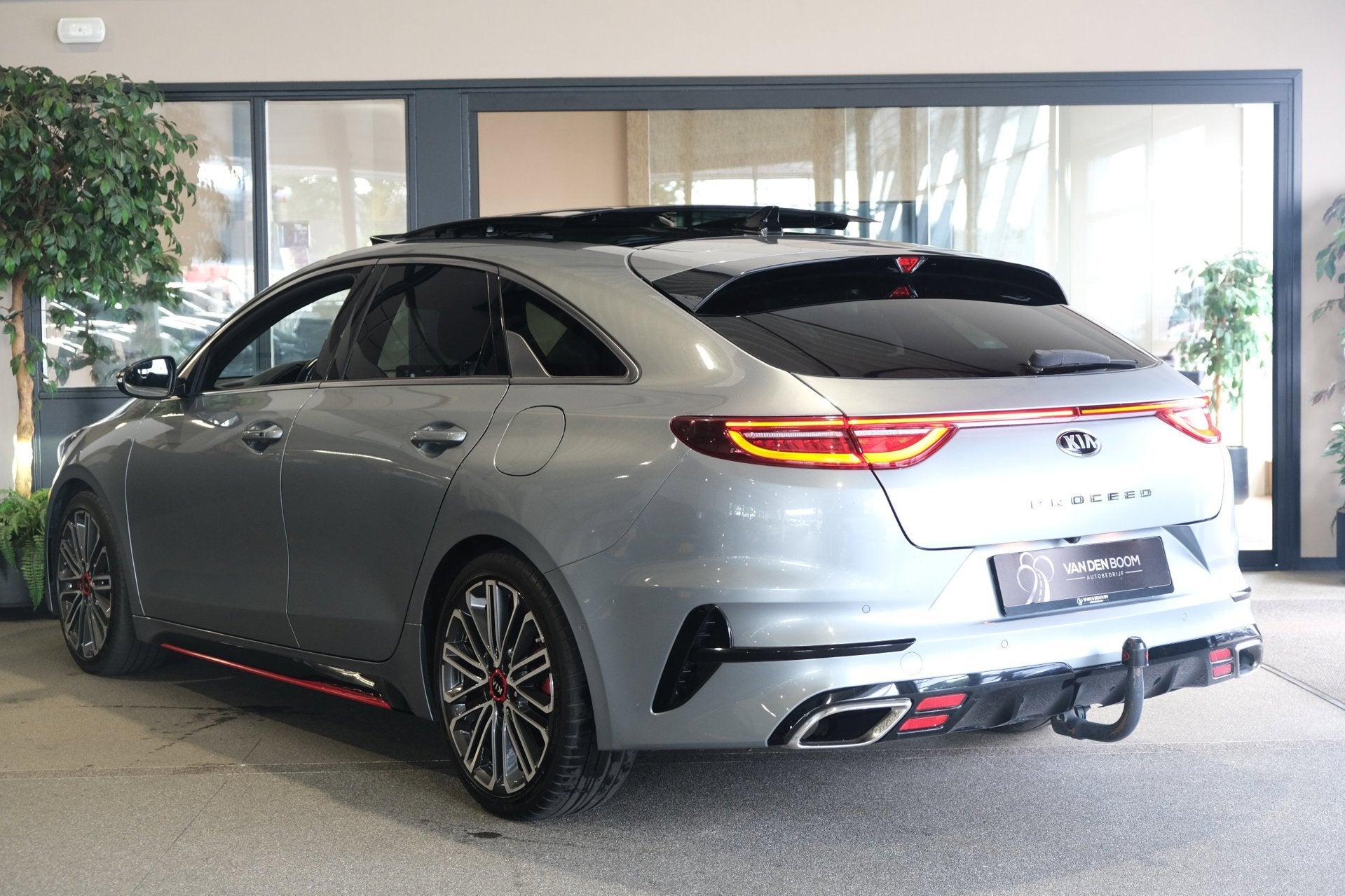Kia ProCeed 1.6 T-GDI GT AUT 204PK Pano Trek Navi Leder Led, Auto's, Kia, 15 km/l, Gebruikt, 4 cilinders, Origineel Nederlands