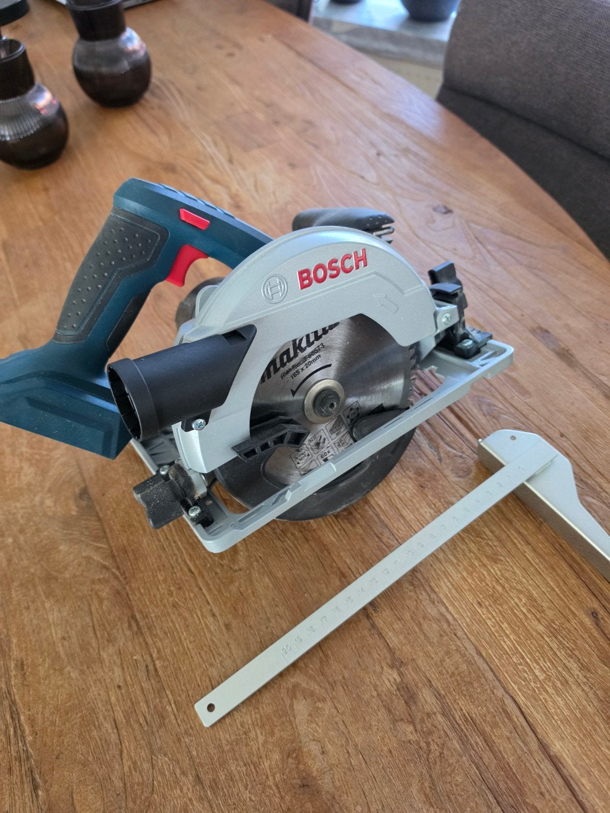 Bosch professional 18V-57-G accu handcirkelzaag, Doe-het-zelf en Verbouw, Cirkelzaag, Bosch Professional, Ophalen of Verzenden