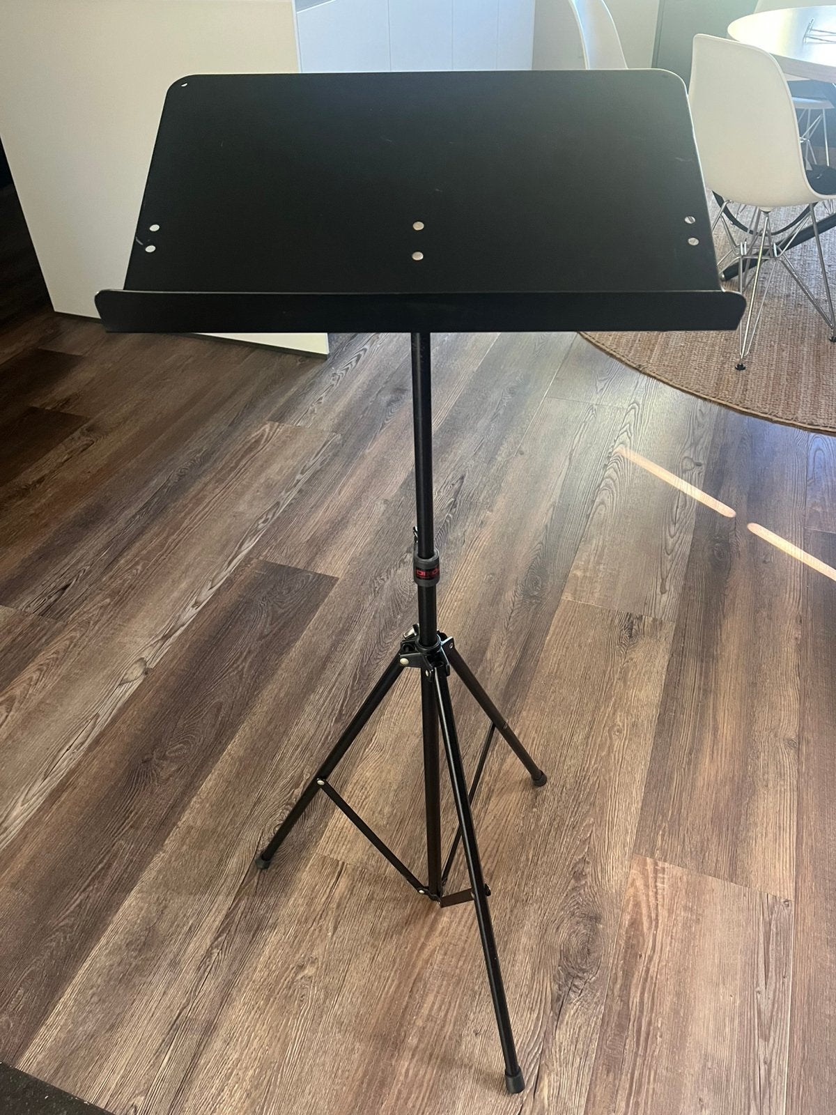 Mooie muziekstandaard, Muziek en Instrumenten, Standaards, Ophalen, Gebruikt, Instrumentstandaard