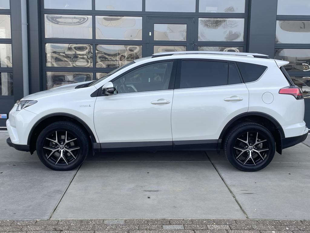 Toyota RAV4 2.5 Hybrid AWD AUTOMAAT Style NAVI | CLIMATE CON, Automaat, 12 maanden, Gebruikt, Wit