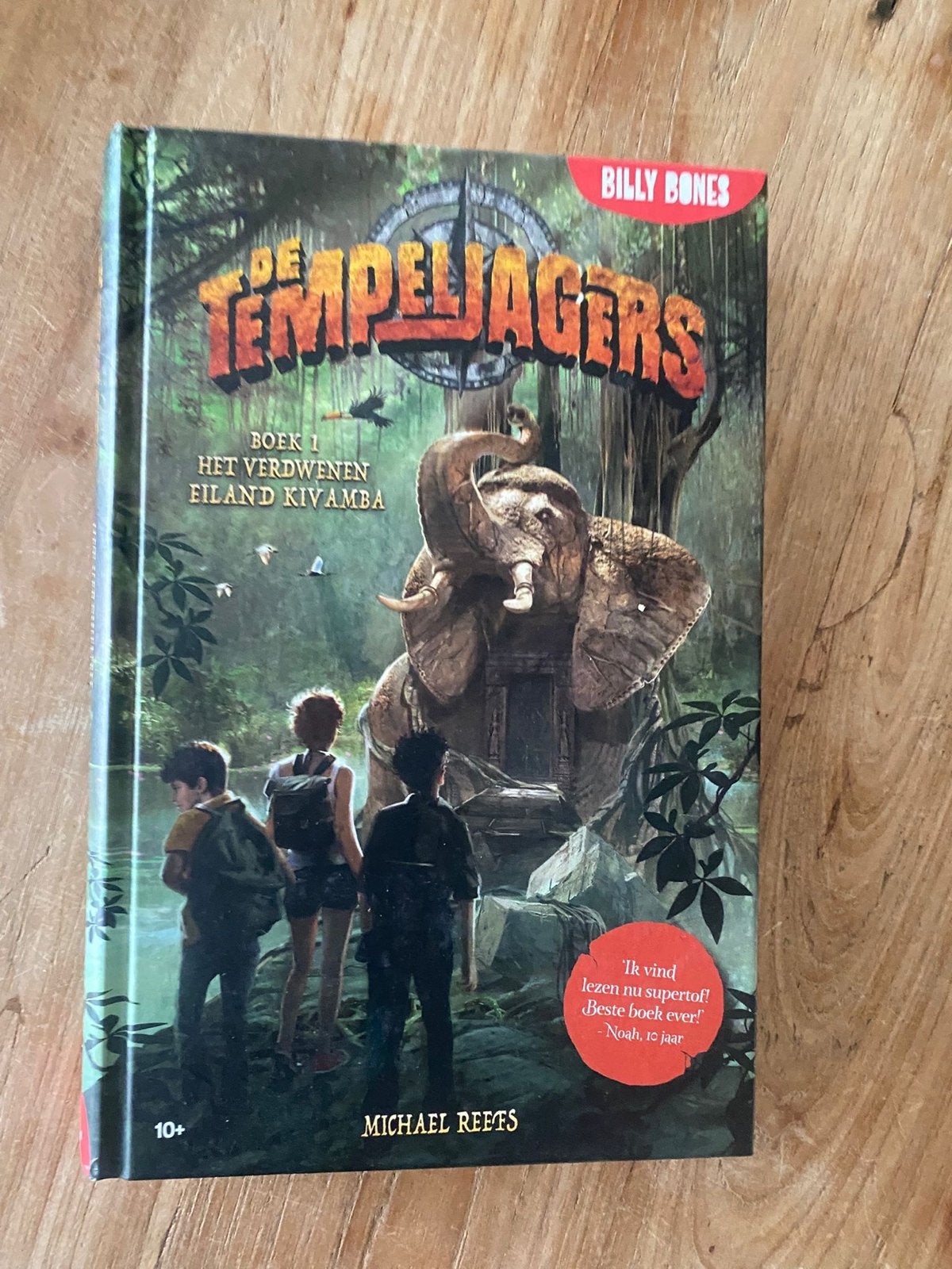 De Tempeljagers Hardcover - Het Verdwenen Eiland Kivamba, Boeken, Ophalen of Verzenden, Zo goed als nieuw, Fictie
