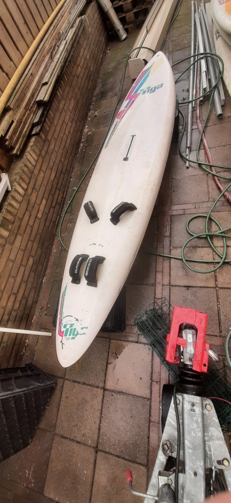Tiga Windsurfplank - Ideaal voor beginners en gevorderden, Watersport en Boten, Windsurfen, 250 tot 300 cm, Gebruikt, Ophalen of Verzenden