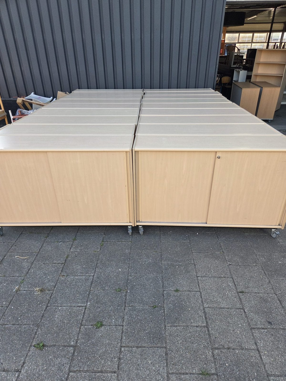 12x Eromes Schoolkast Schuifdeurkast Opbergkast, Ophalen, Gebruikt, Eromes, X