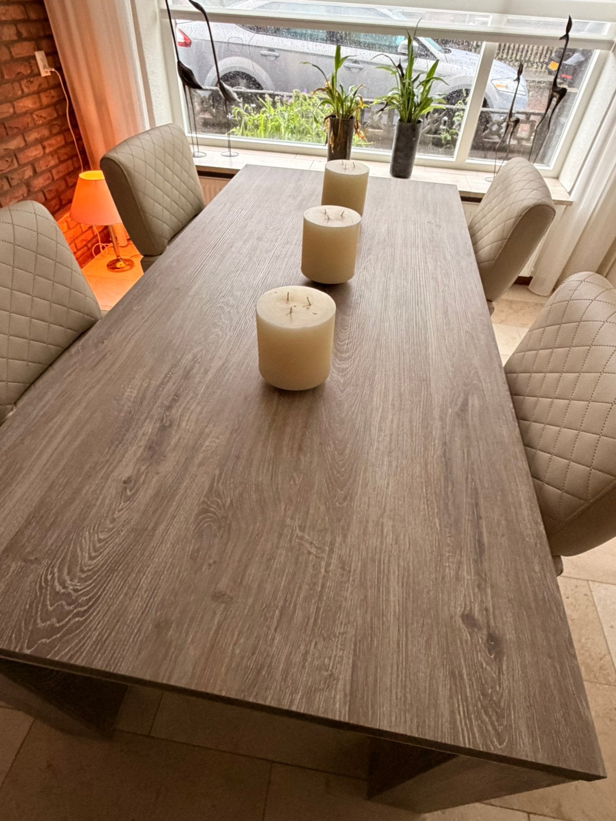 Eettafel (zonder stoelen) - op te halen voor een bos bloemen, Ophalen, Zo goed als nieuw
