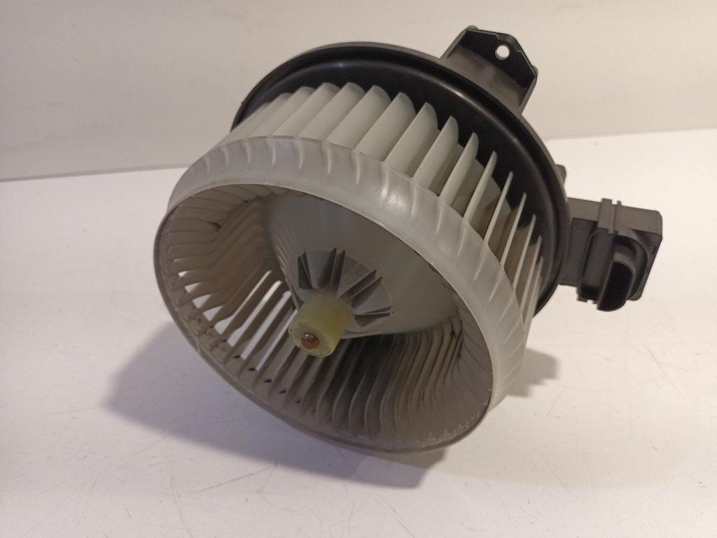 Kachel ventilator motor Jaguar XF, Onderdelen@venauto.nl, Van der Ven Autorecycling B.V., Gebruikt, Ettenseweg 76, 4706 PB Roosendaal, The Netherlands