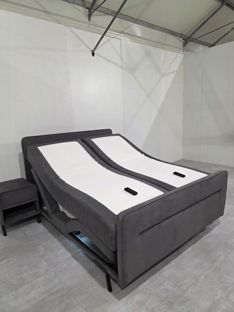 Swiss Sense Home 102 Elektrisch Boxspring 160x200, Verstelbaar, ., Tweepersoons, Ophalen of Verzenden