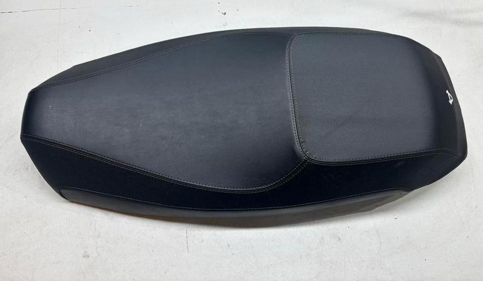 Verschillende zadels Sym, Kymco, Segway, Niu etc, Zadke, Gebruikt, SYM, Ophalen of Verzenden