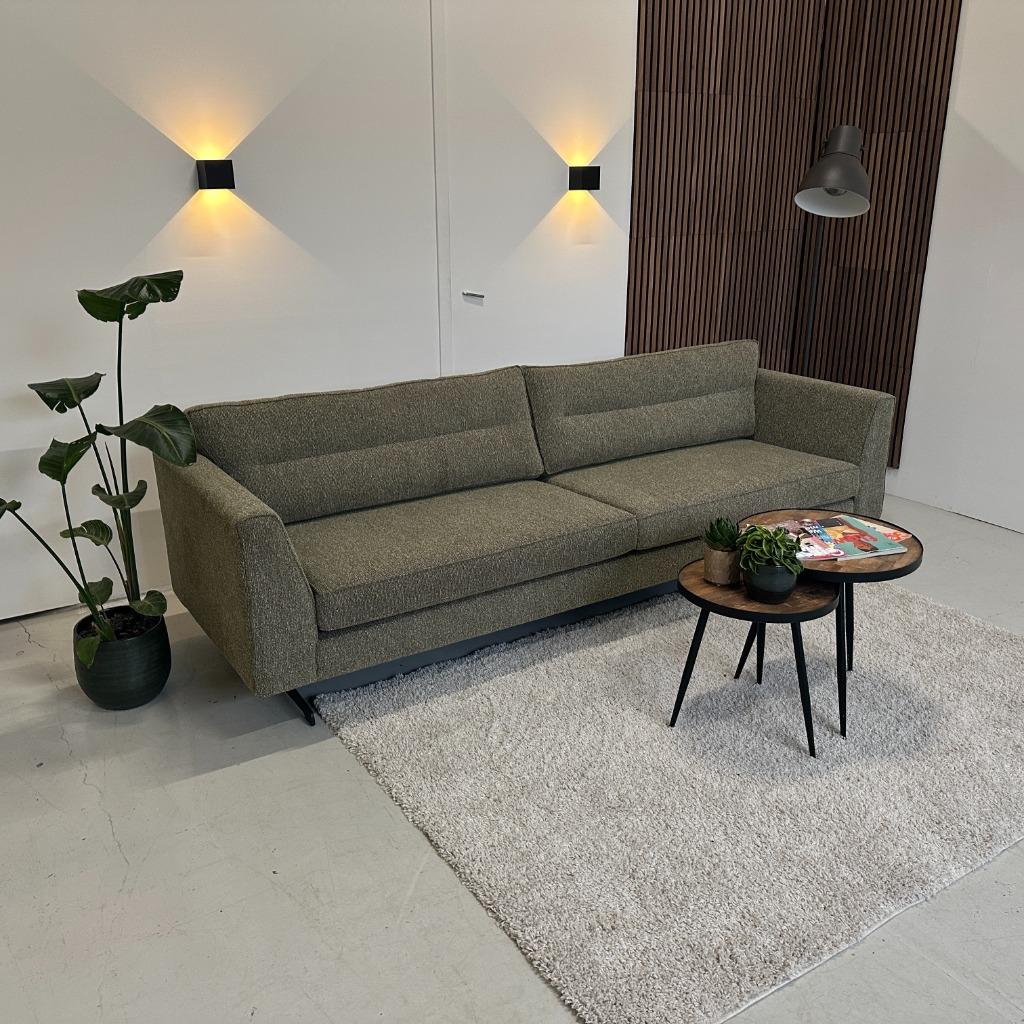 GRATIS BEZORGING 4 zits bank Zoë SHOWROOMMODEL INNO Living, Nieuw, 75 tot 100 cm, Ophalen of Verzenden, Rechte bank