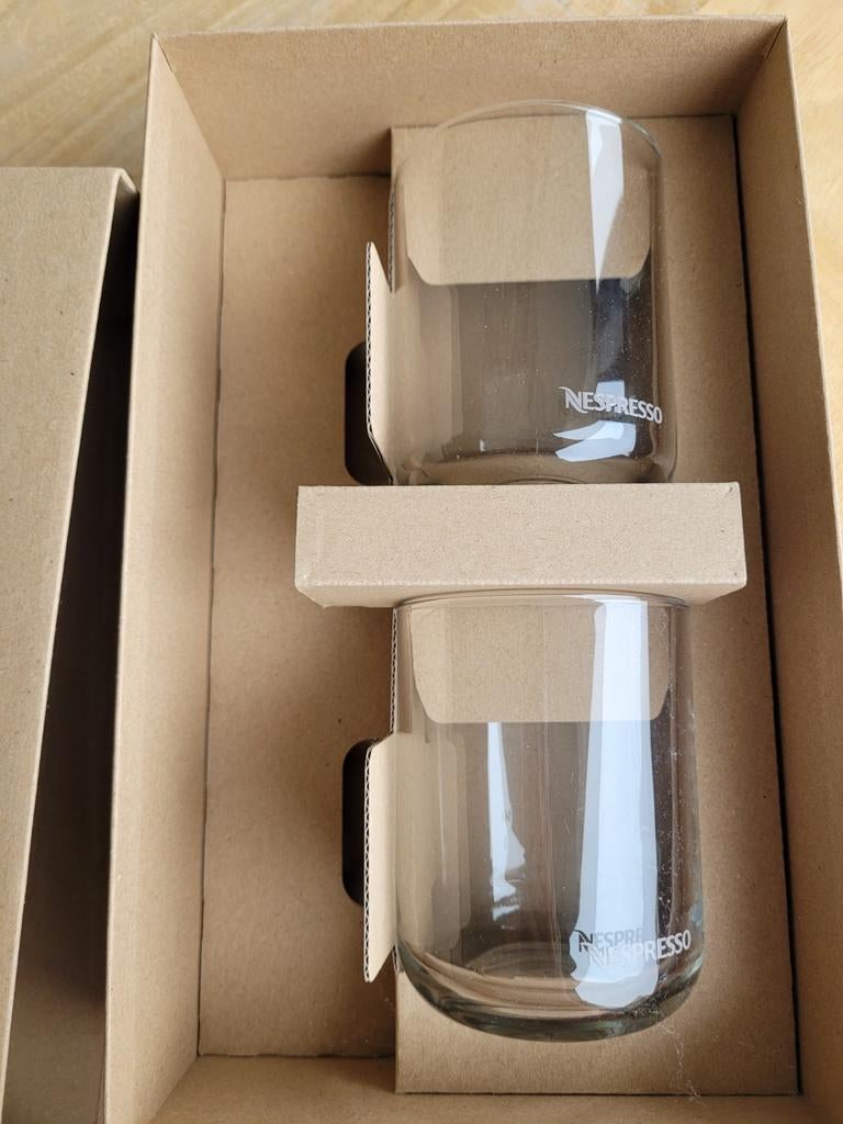 Nespresso Koffieglazen Set - Nieuw in Doos, Huis en Inrichting, Keuken | Bestek, Ophalen of Verzenden, Nieuw, Overige materialen