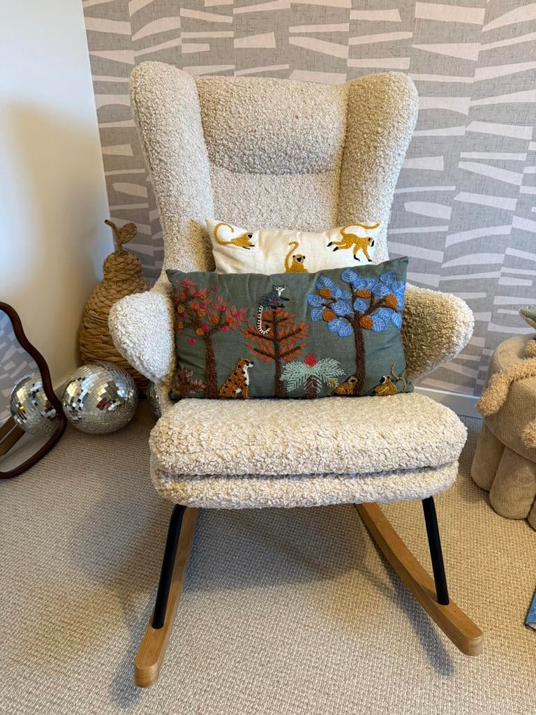 2 kussens kinderkamer, Huis en Inrichting, Woonaccessoires | Kussens, Ophalen, Zo goed als nieuw, Beige, Vierkant