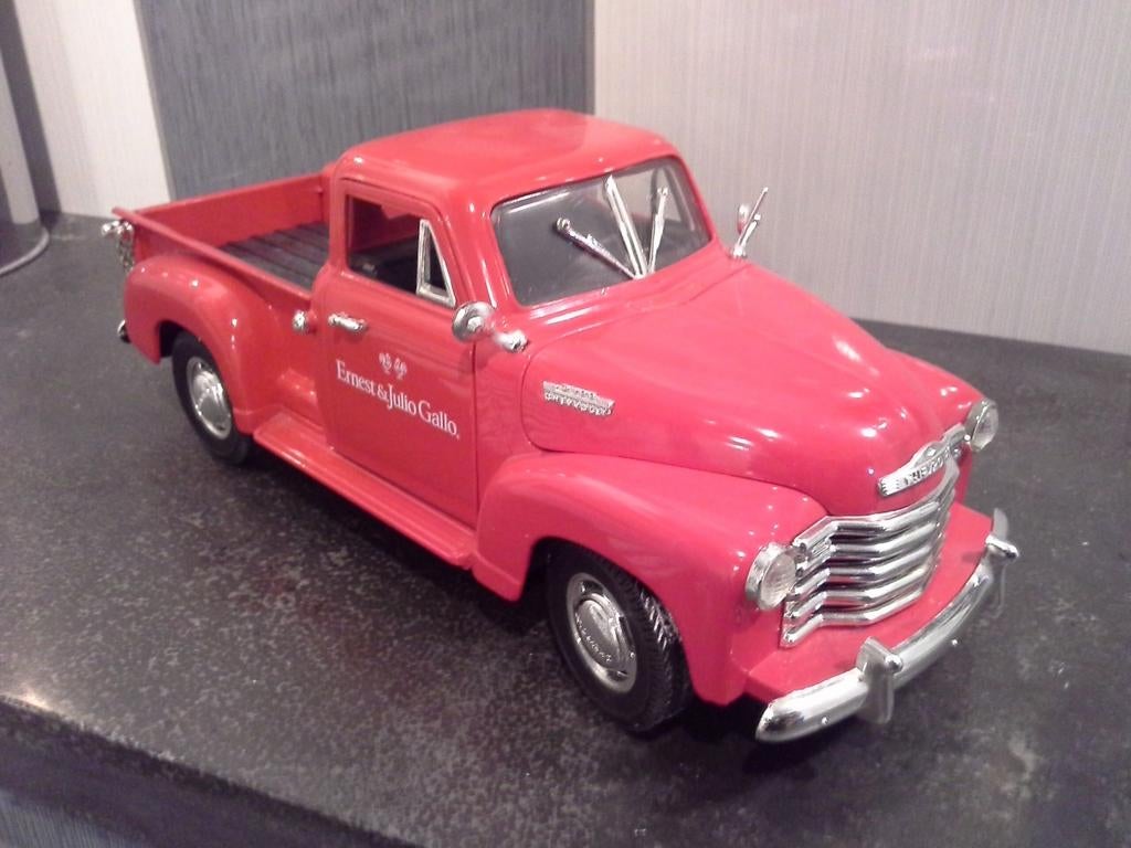 Solido 1:18 Chevrolet Pick Up 1953 (Ernest & Julio Gallo), Ophalen of Verzenden, Solido