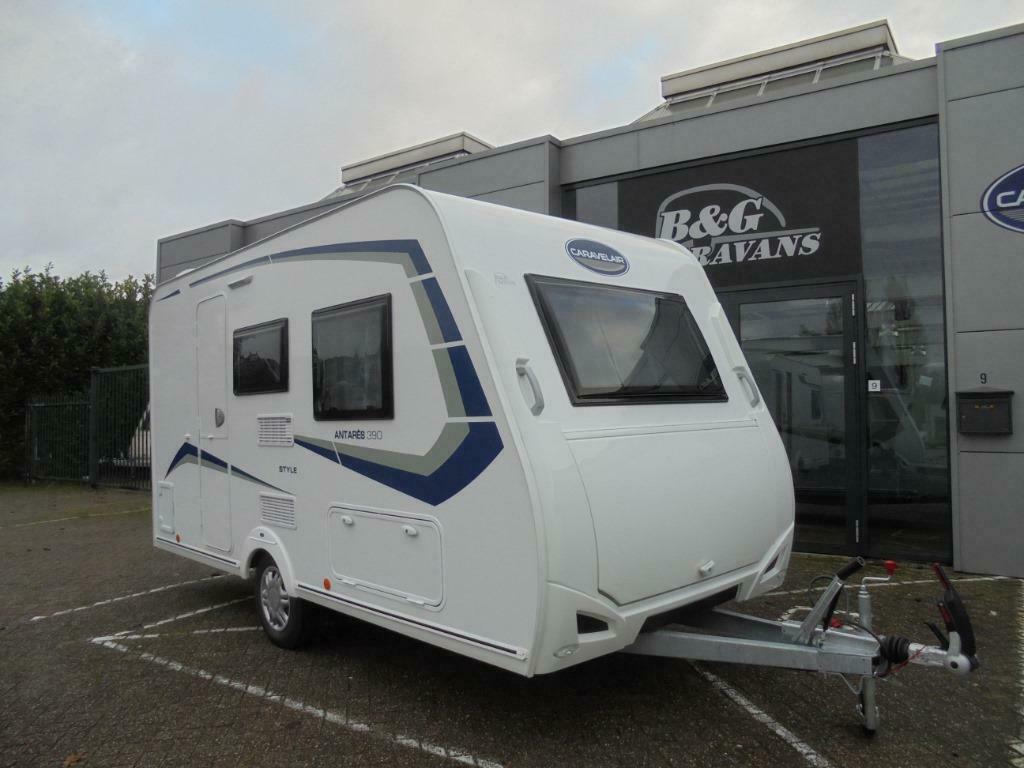 Te Huur: Nieuwe caravans. Vast bed, Stapelbed, Lichtgewicht, Caravans en Kamperen