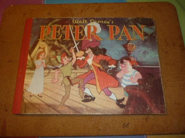 Walt Disney's Peter Pan mooi boek in goede staat, Ophalen of Verzenden, Zo goed als nieuw