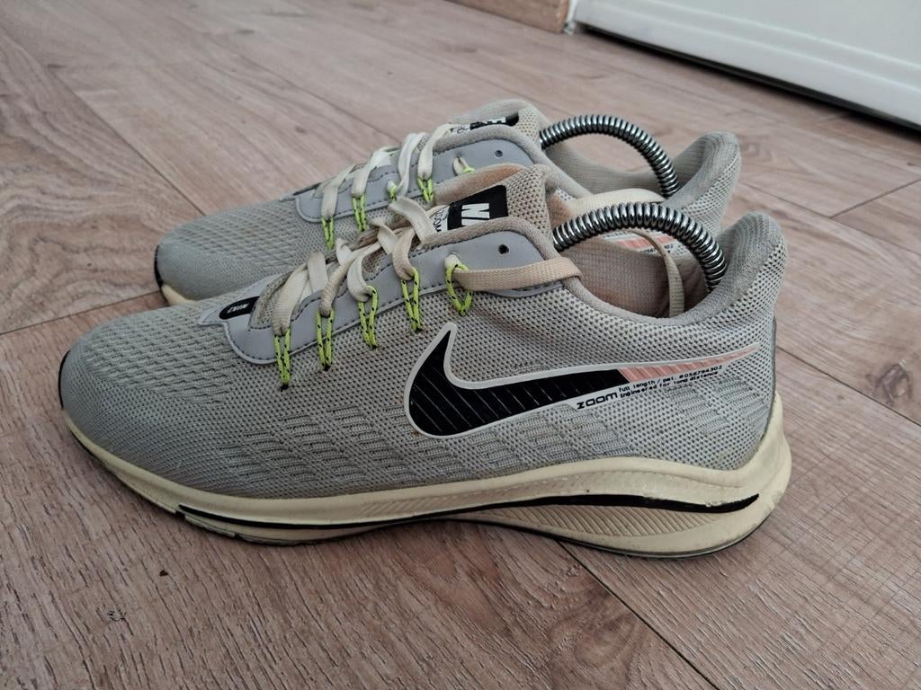 Nike  Zoom Sneakers Maat 43, Ophalen of Verzenden, Zo goed als nieuw