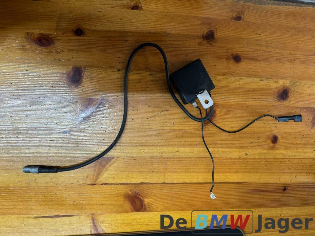 Antenne versterker BMW 5-serie Touring E34 65268355132, Gebruikt, Ophalen of Verzenden, BMW