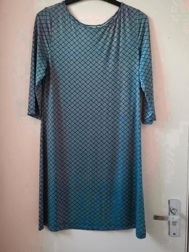 Jurk maat 42, Blauw, Maat 42/44 (L), Nieuw, Ophalen of Verzenden
