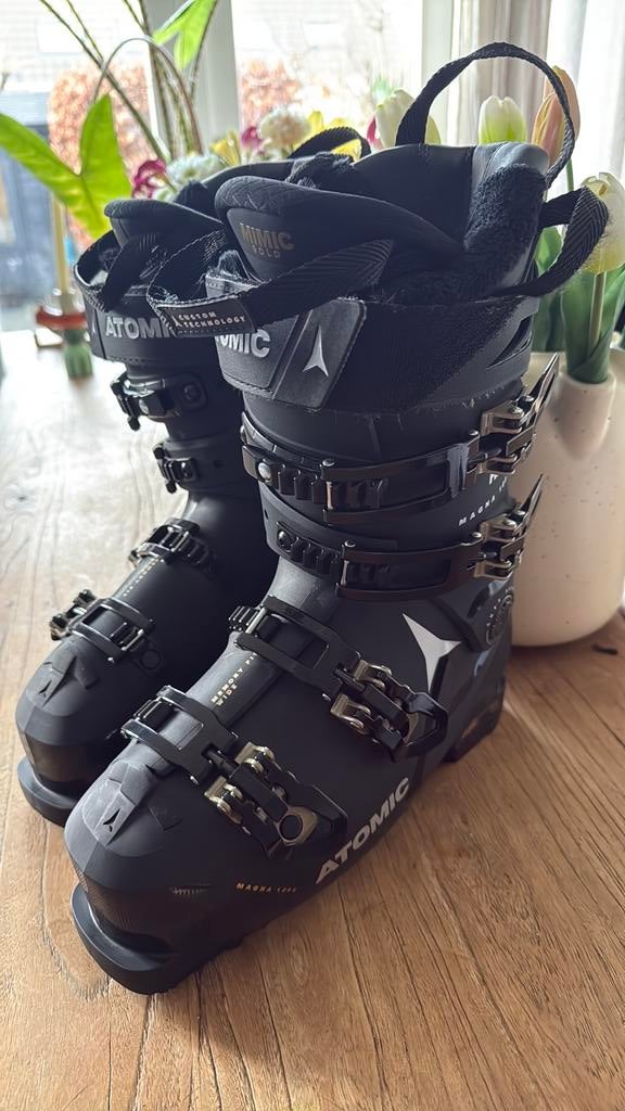 Atomic hawx magna 105 S GW, 160 tot 180 cm, Schoenen, Ophalen of Verzenden, Zo goed als nieuw