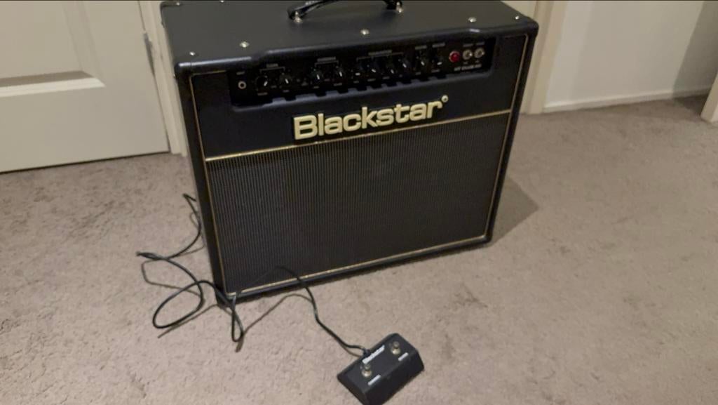 Blackstar HT Club 40 buizenversterker met footswitch en hoes, Ophalen, Gebruikt, Gitaar, Minder dan 50 watt