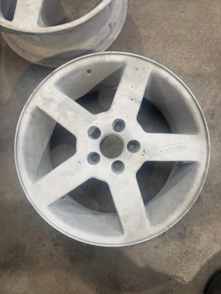 Setje gestraalde Titans Volvo 850 T-5R, Ophalen, Zomerbanden, Velg(en)