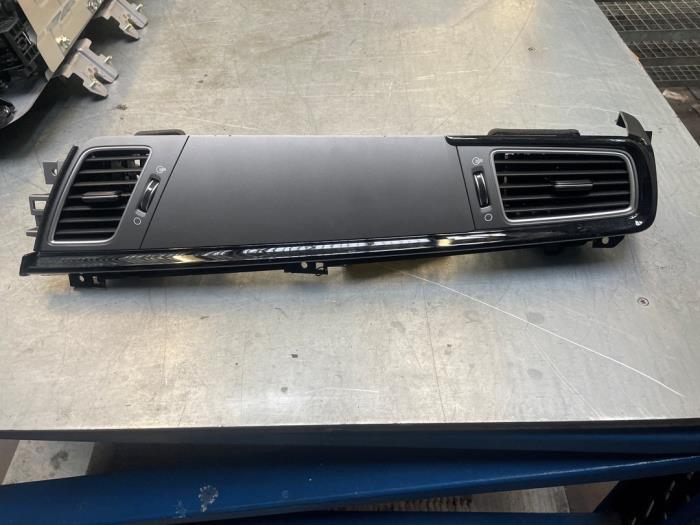Dashboard deel van een Kia Niro, -, -, Ophalen of Verzenden, -